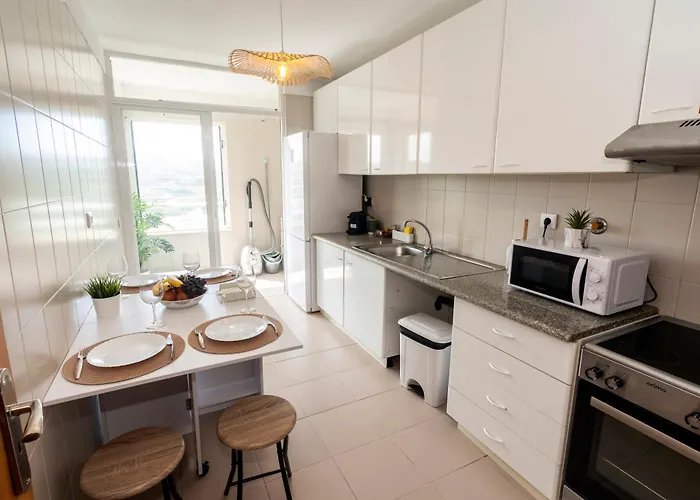 Douro View By Porto Valbom (Gondomar)